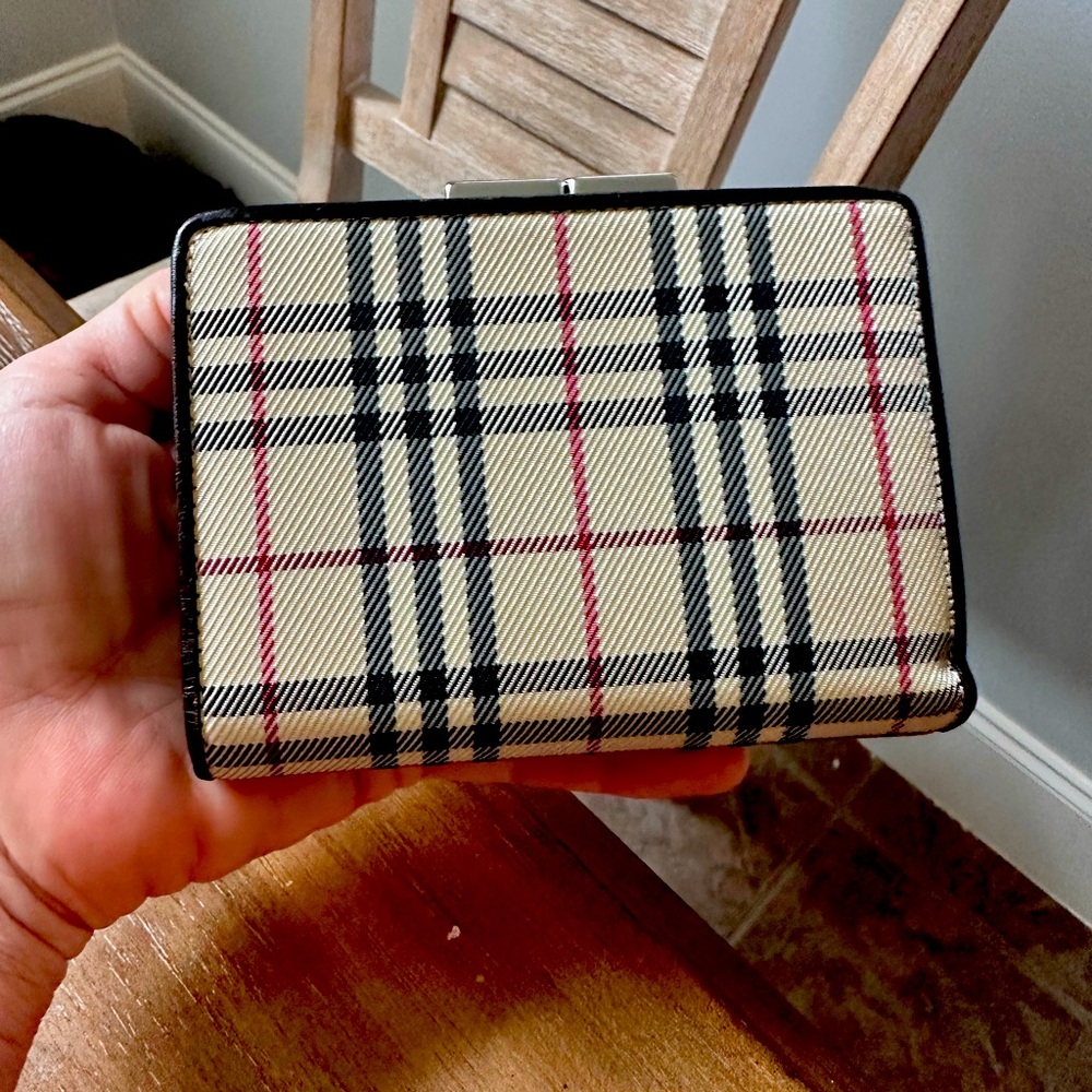 Burberry wallet